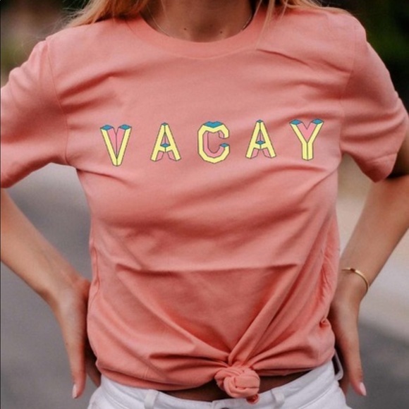 NEW Boutique VACAY Graphic-Tee Cute T-Shirt Size 3XL Plus Size - Picture 1 of 4